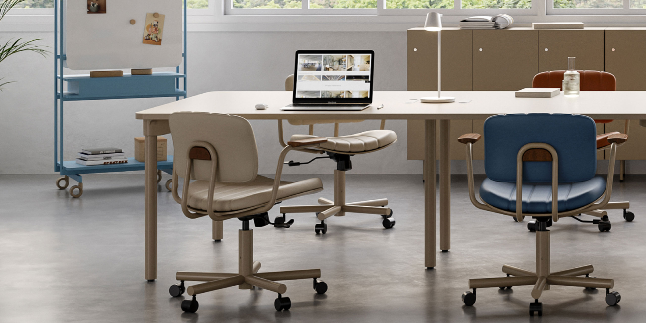 จัดพื้นที่ทำงาน ด้วยโต๊ะทำงานแบบ Ergonomic Desk