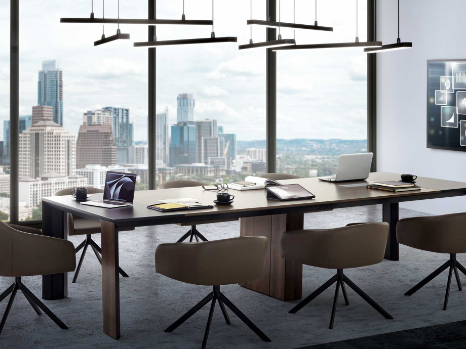 โต๊ะห้องประชุม Fix vs Modular