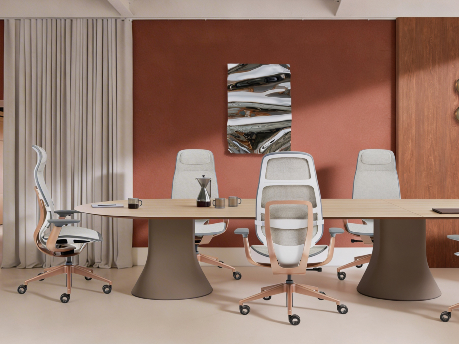 Editorial--Karman-High-Back-01